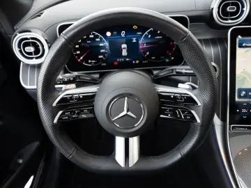 MERCEDES-BENZ GLC 220 d 4M AMG 360 Keyless Panoramic