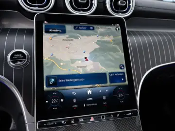 MERCEDES-BENZ GLC 220 d 4M AMG 360 Keyless Panoramic