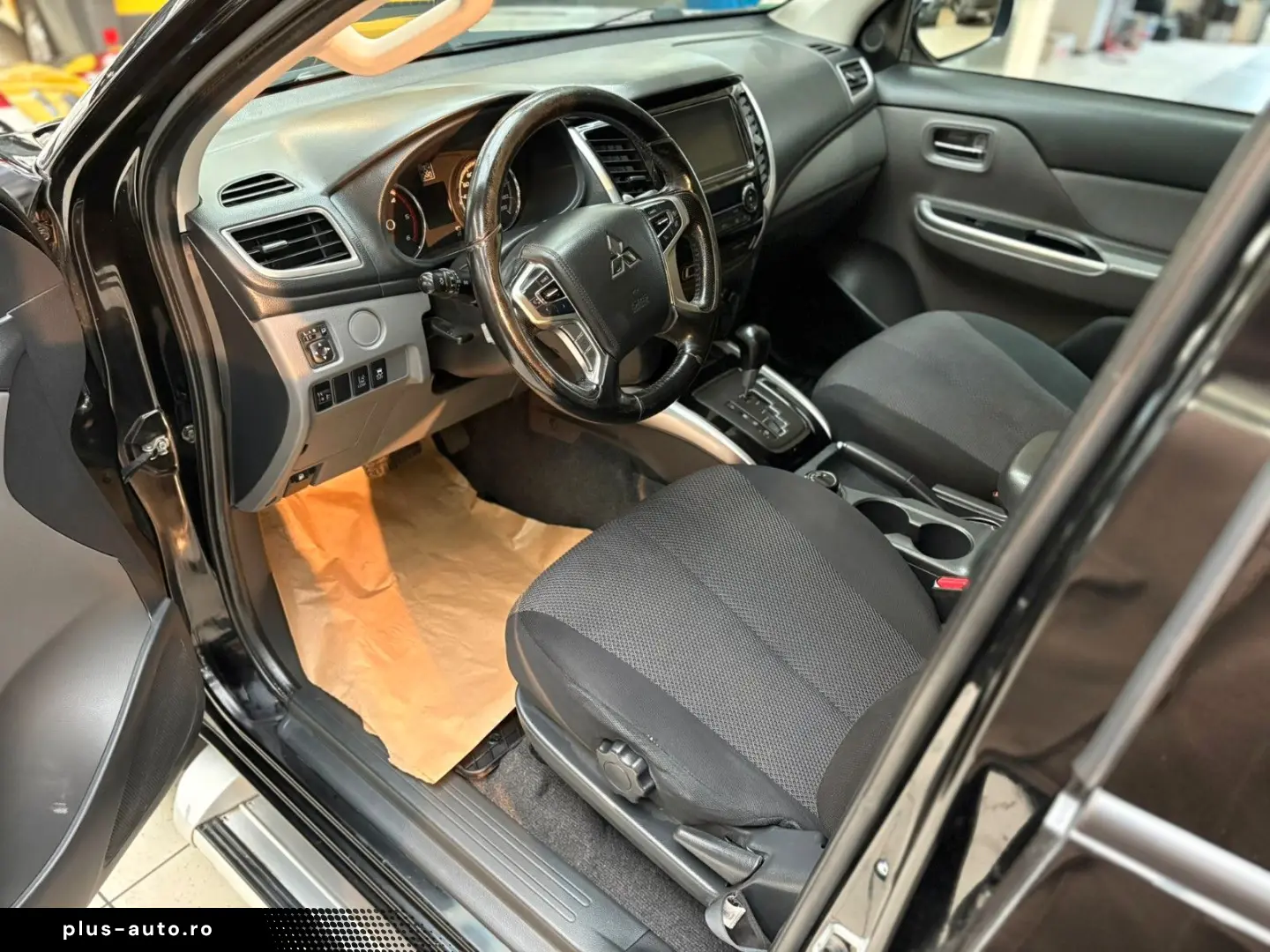 MITSUBISHI L200 Doppelkabine4WD Hardtop BLACK-STYLE AHK VOL