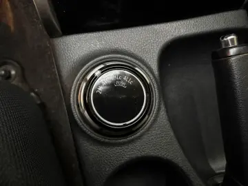 MITSUBISHI L200 Doppelkabine4WD Hardtop BLACK-STYLE AHK VOL