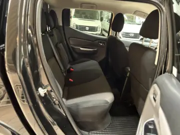 MITSUBISHI L200 Doppelkabine4WD Hardtop BLACK-STYLE AHK VOL