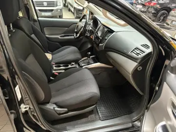 MITSUBISHI L200 Doppelkabine4WD Hardtop BLACK-STYLE AHK VOL