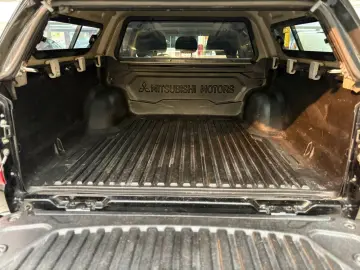 MITSUBISHI L200 Doppelkabine4WD Hardtop BLACK-STYLE AHK VOL