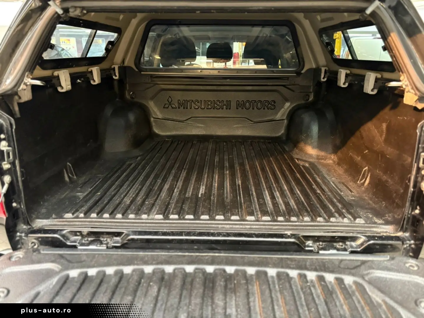 MITSUBISHI L200 Doppelkabine4WD Hardtop BLACK-STYLE AHK VOL