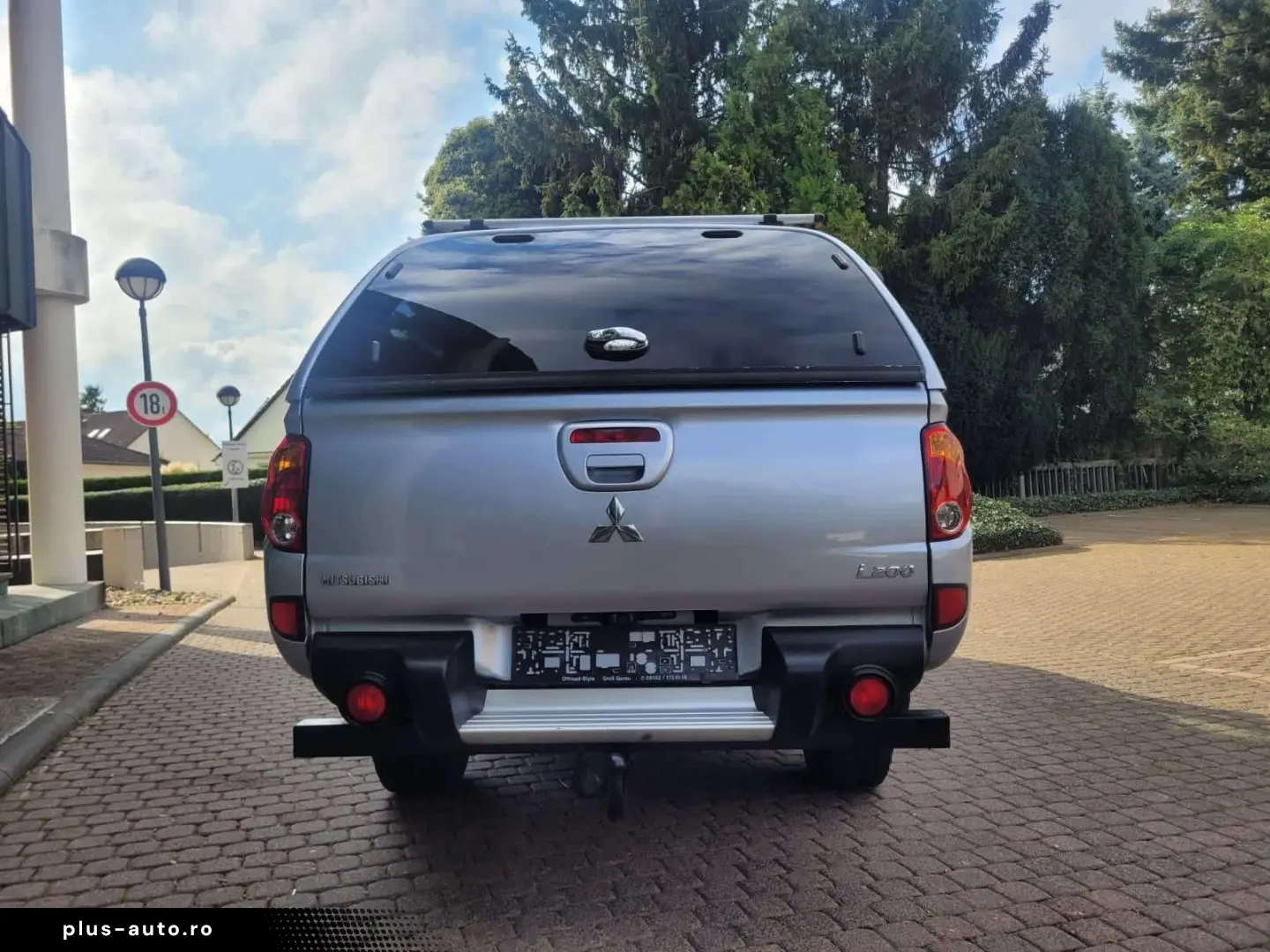 MITSUBISHI L200 Diamant Edition 4WD Aut.-HARDTOP-AHK 3000 K