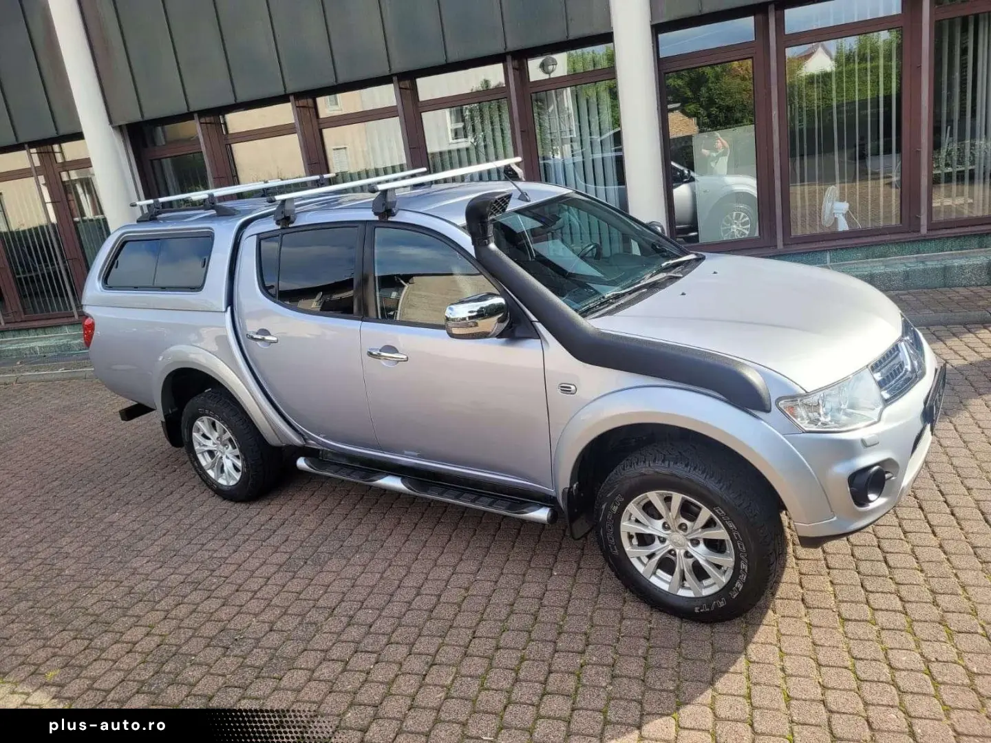 MITSUBISHI L200 Diamant Edition 4WD Aut.-HARDTOP-AHK 3000 K