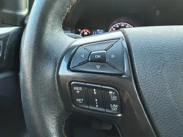 FORD Ranger Wildtrak Doppelkabine 4x4 Aut LED Hardtop