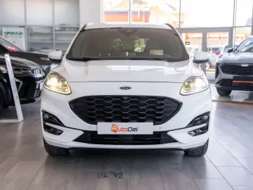 Ford Kuga 2.5L PHEV ST Line X