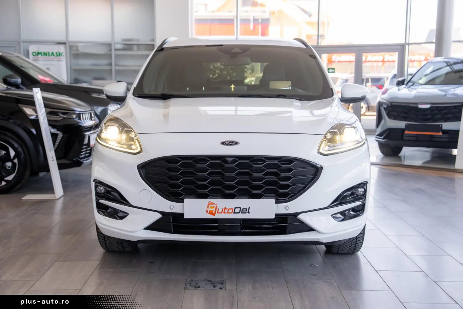 Ford Kuga 2.5L PHEV ST Line X