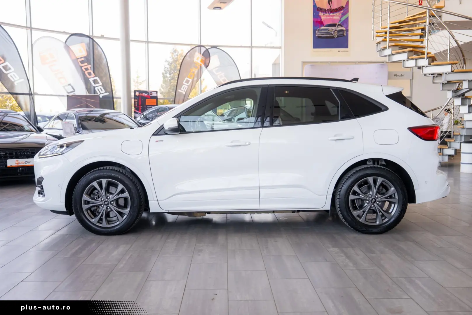 Ford Kuga 2.5L PHEV ST Line X