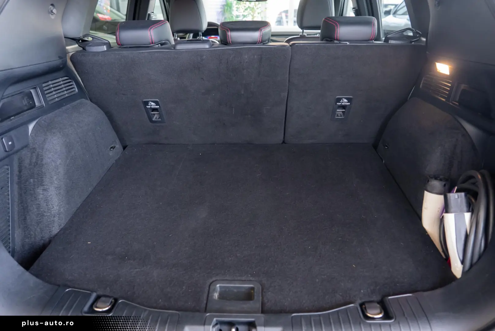 Ford Kuga 2.5L PHEV ST Line X