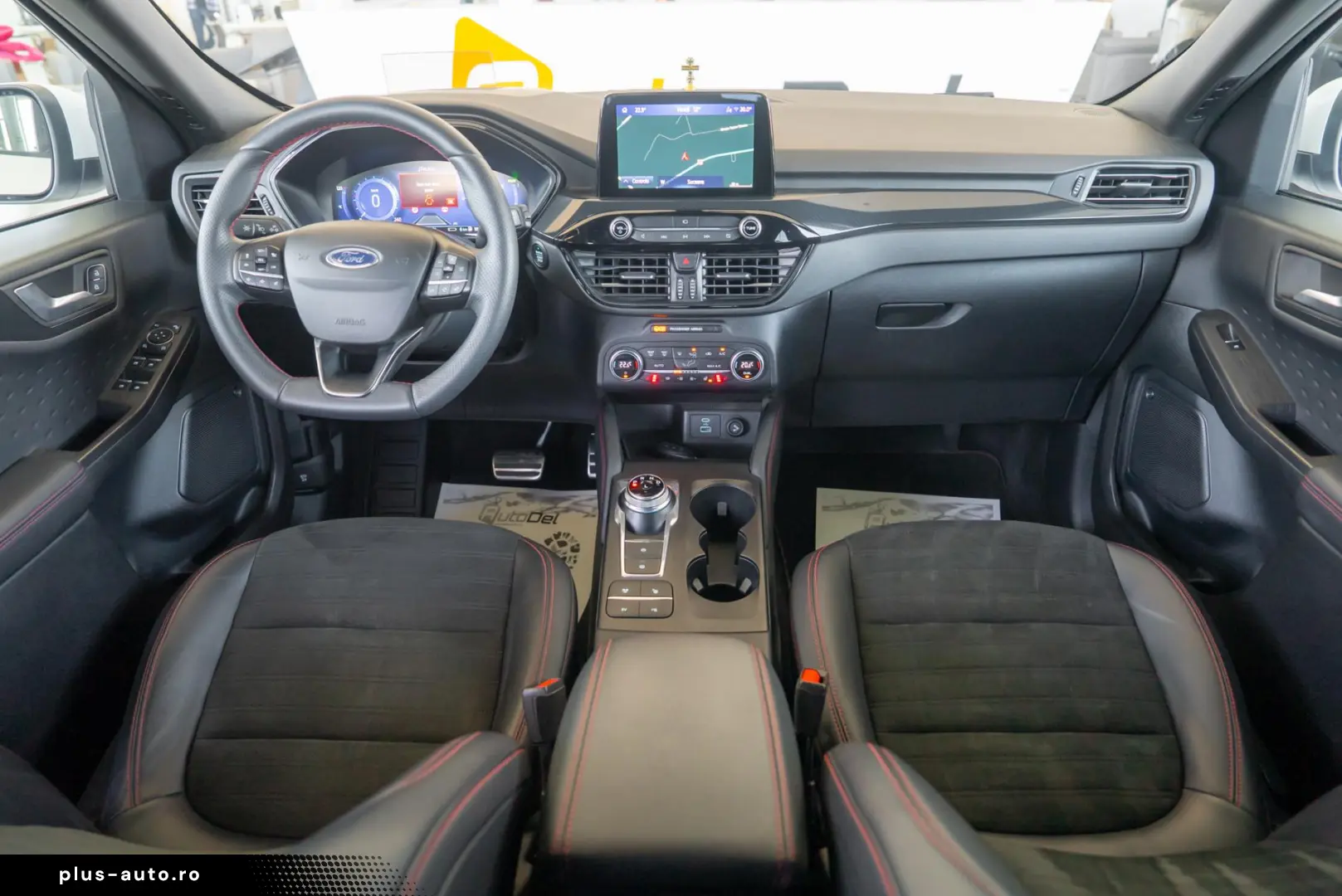 Ford Kuga 2.5L PHEV ST Line X