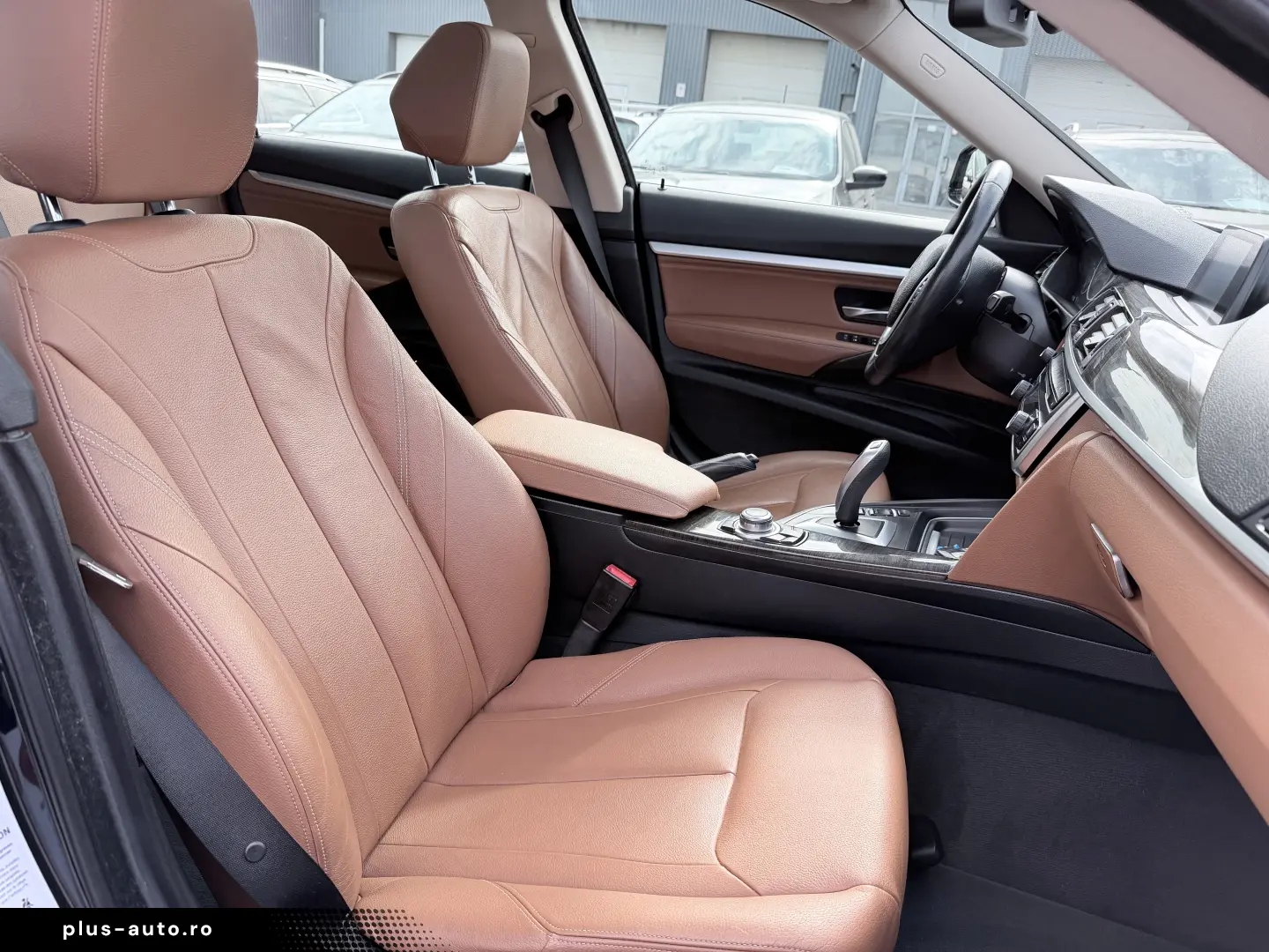 BMW Seria 3 320d xDrive Aut. Luxury Line