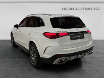 MERCEDES-BENZ GLC 300 d 4M AMG Keyless 360