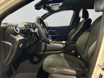 MERCEDES-BENZ GLC 300 d 4M AMG Keyless 360