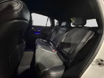 MERCEDES-BENZ GLC 300 d 4M AMG Keyless 360