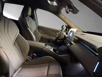 BMW iX3 xDrive