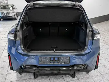 BMW iX3 xDrive M SPORT PRO