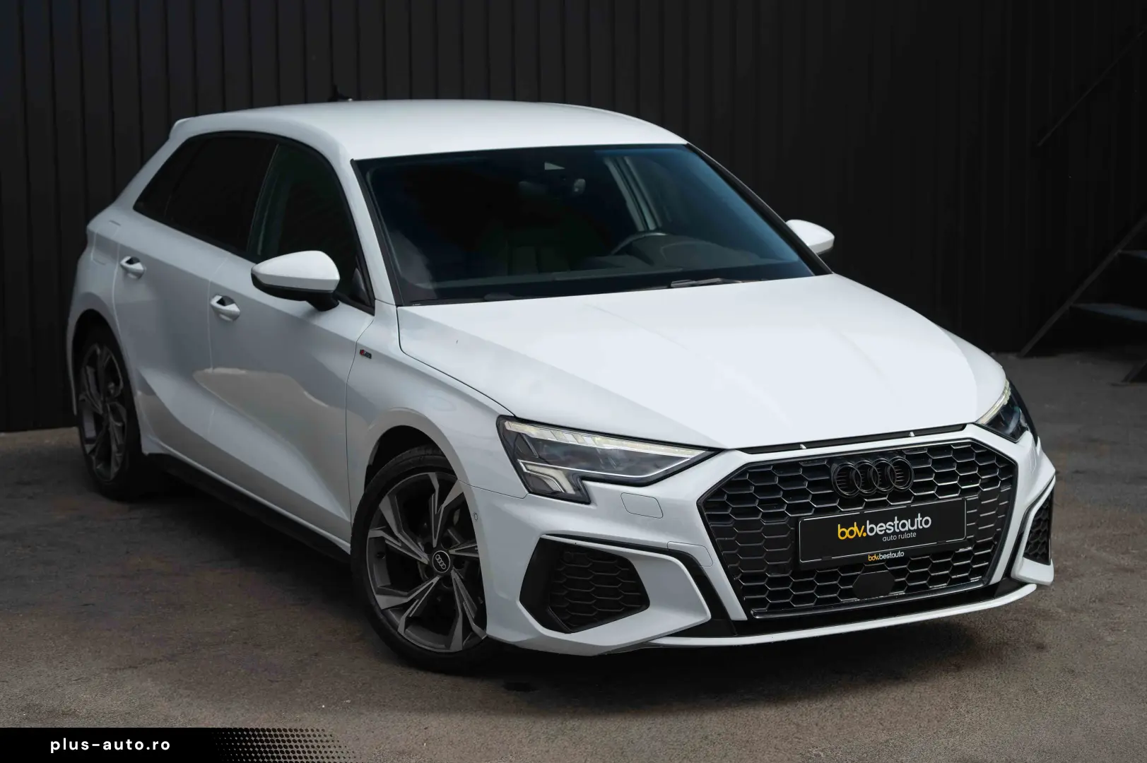 Audi A3 35 TDI Sportback S tronic S line