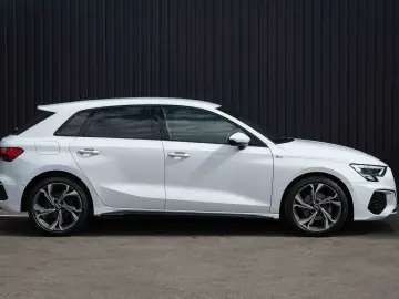 Audi A3 35 TDI Sportback S tronic S line