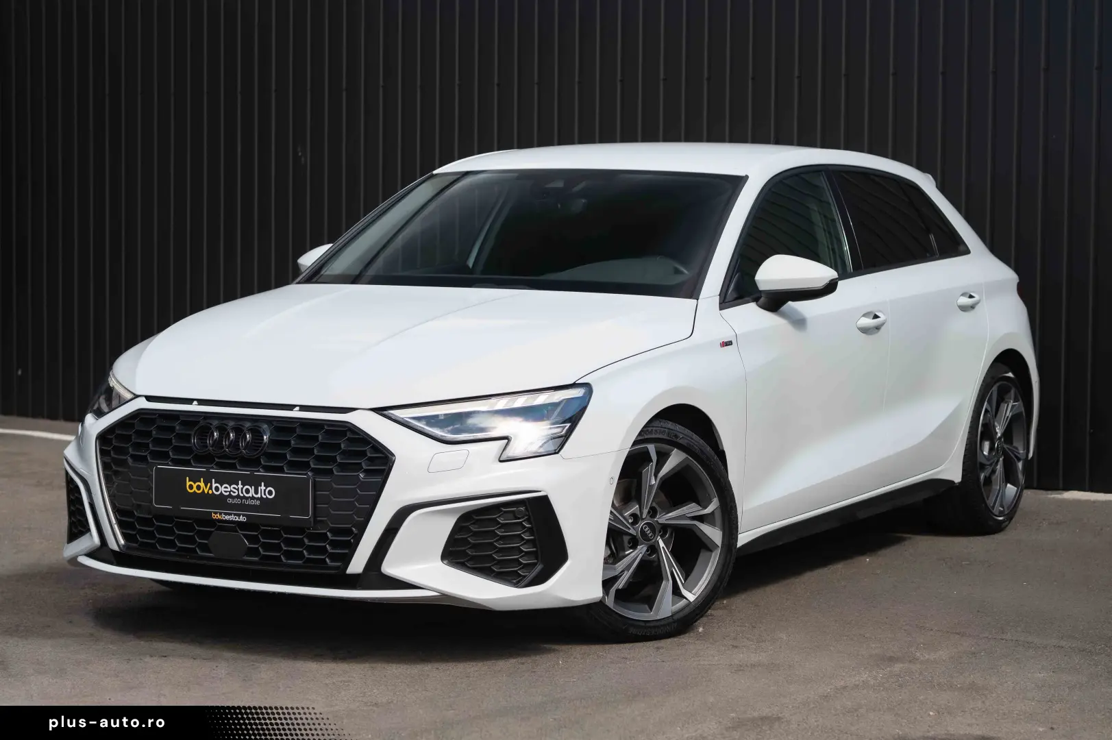 Audi A3 35 TDI Sportback S tronic S line