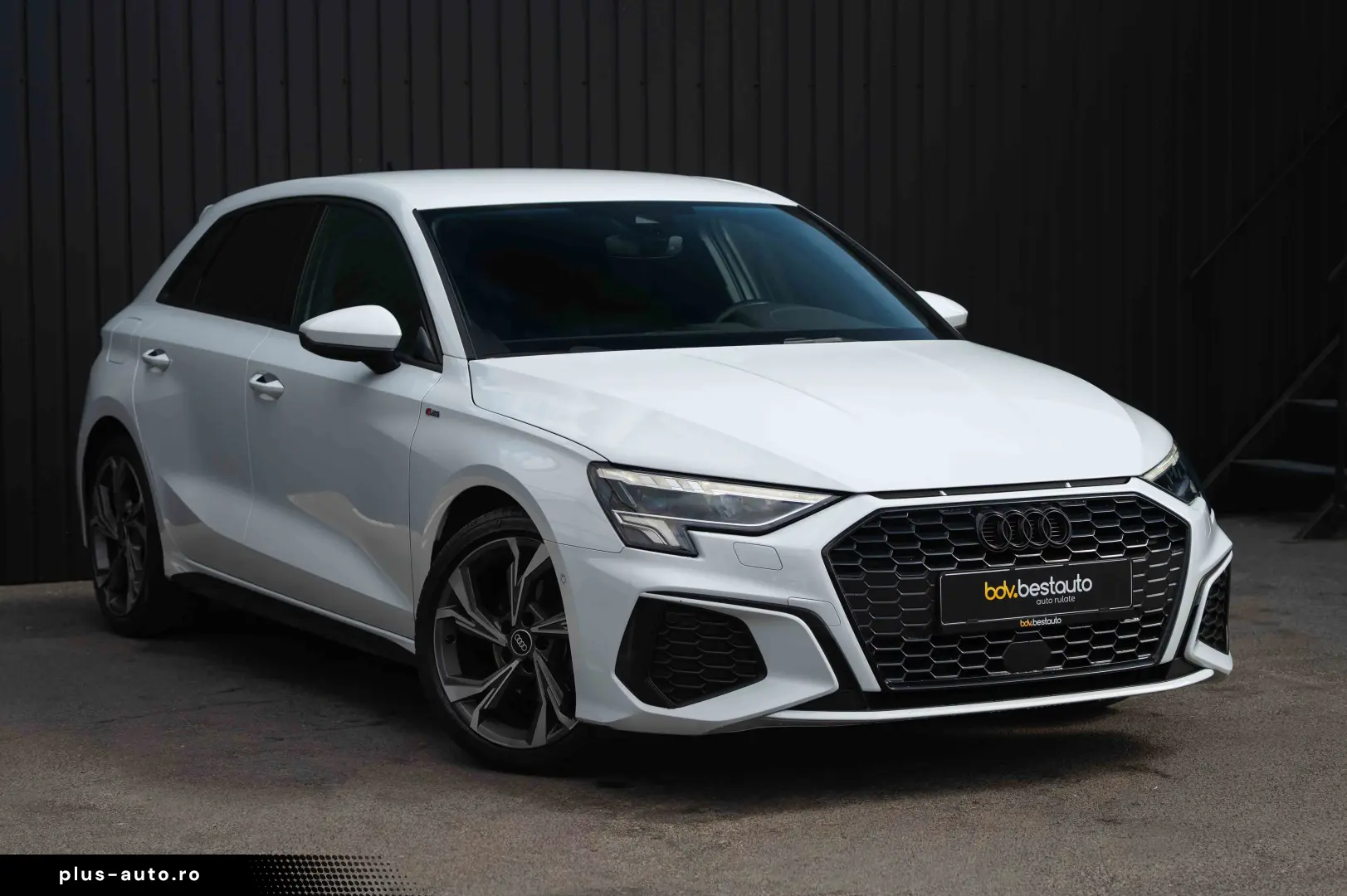 Audi A3 35 TDI Sportback S tronic S line