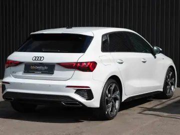 Audi A3 35 TDI Sportback S tronic S line