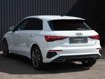 Audi A3 35 TDI Sportback S tronic S line