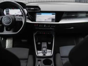 Audi A3 35 TDI Sportback S tronic S line