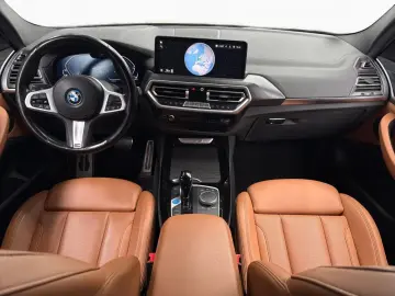 BMW iX3 M Sport LiCoPro DAPro ad. LED AHK SitzHz PA