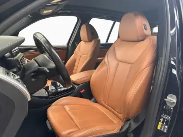 BMW iX3 M Sport LiCoPro DAPro ad. LED AHK SitzHz PA