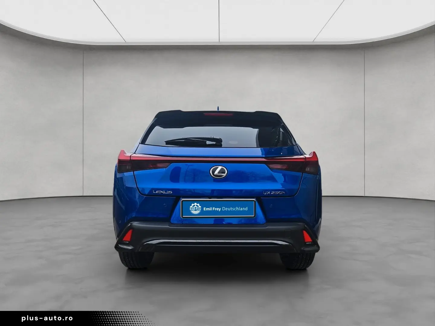 LEXUS UX 250h F-Sport Design