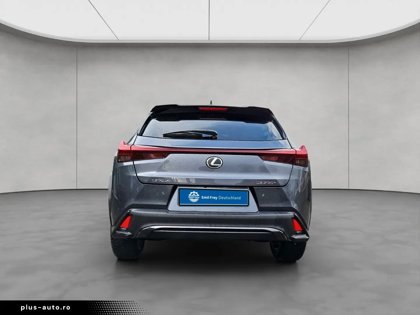 LEXUS UX 250h F-Sport Design