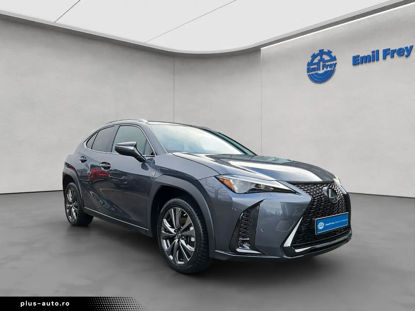 LEXUS UX 250h F-Sport Design
