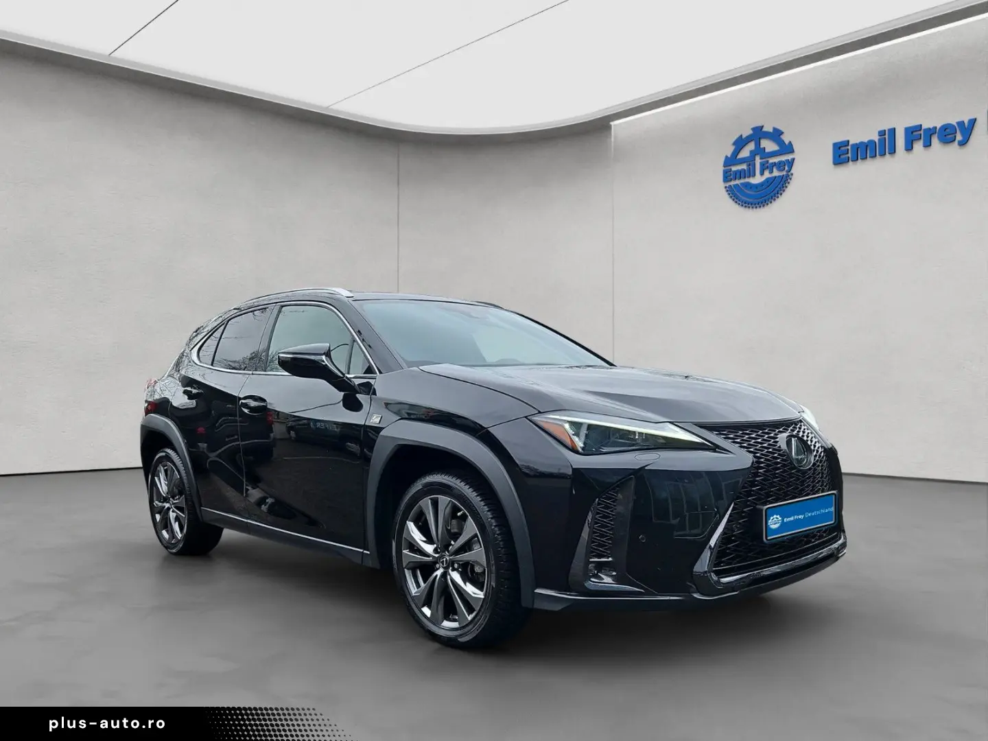 LEXUS UX 250h F-Sport Design