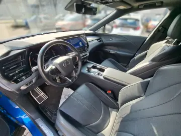 LEXUS RX 500h F-Sport Performance   Pano