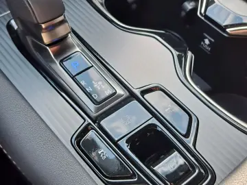 LEXUS RX 500h F-Sport Performance   Pano