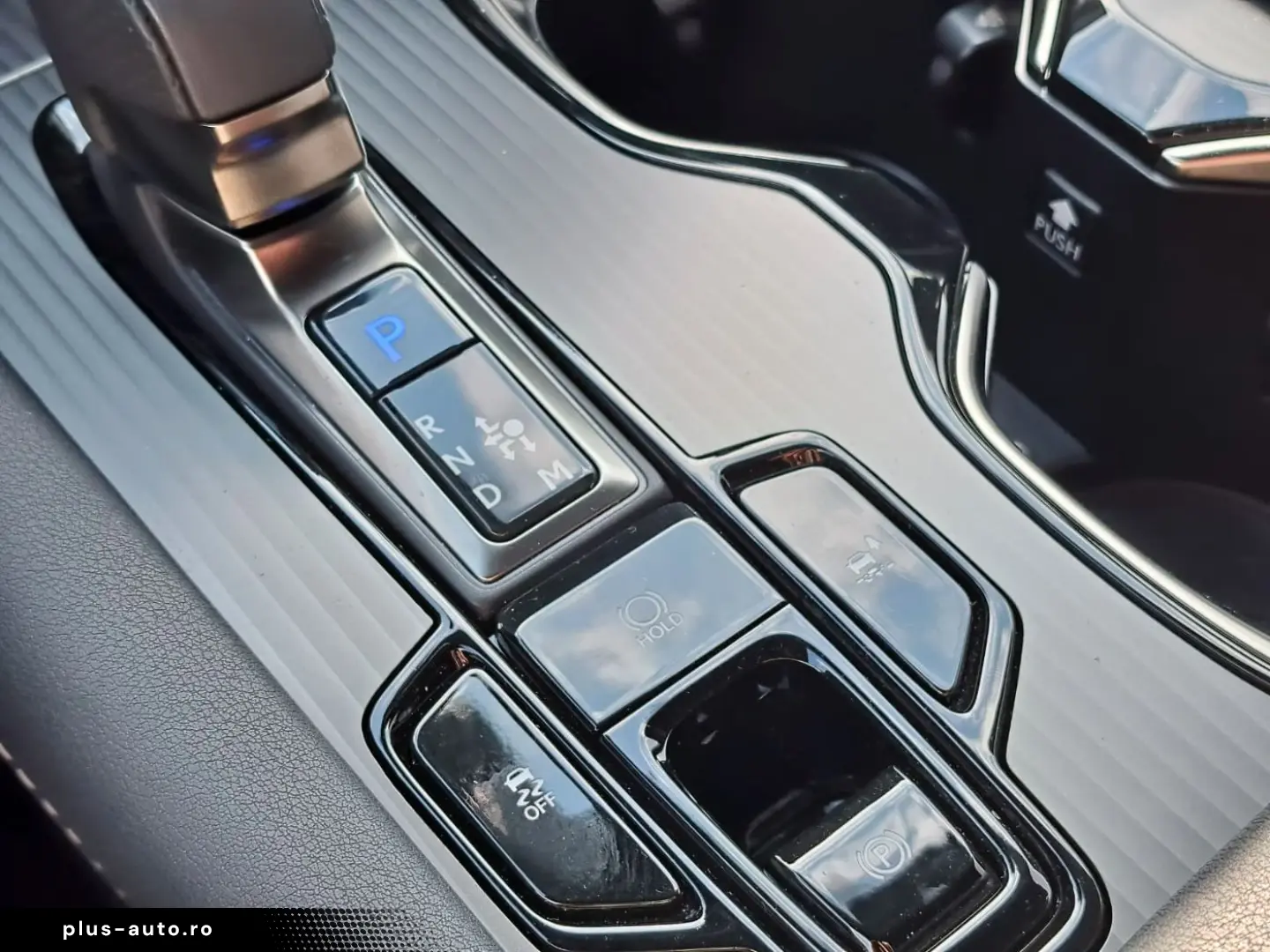 LEXUS RX 500h F-Sport Performance   Pano