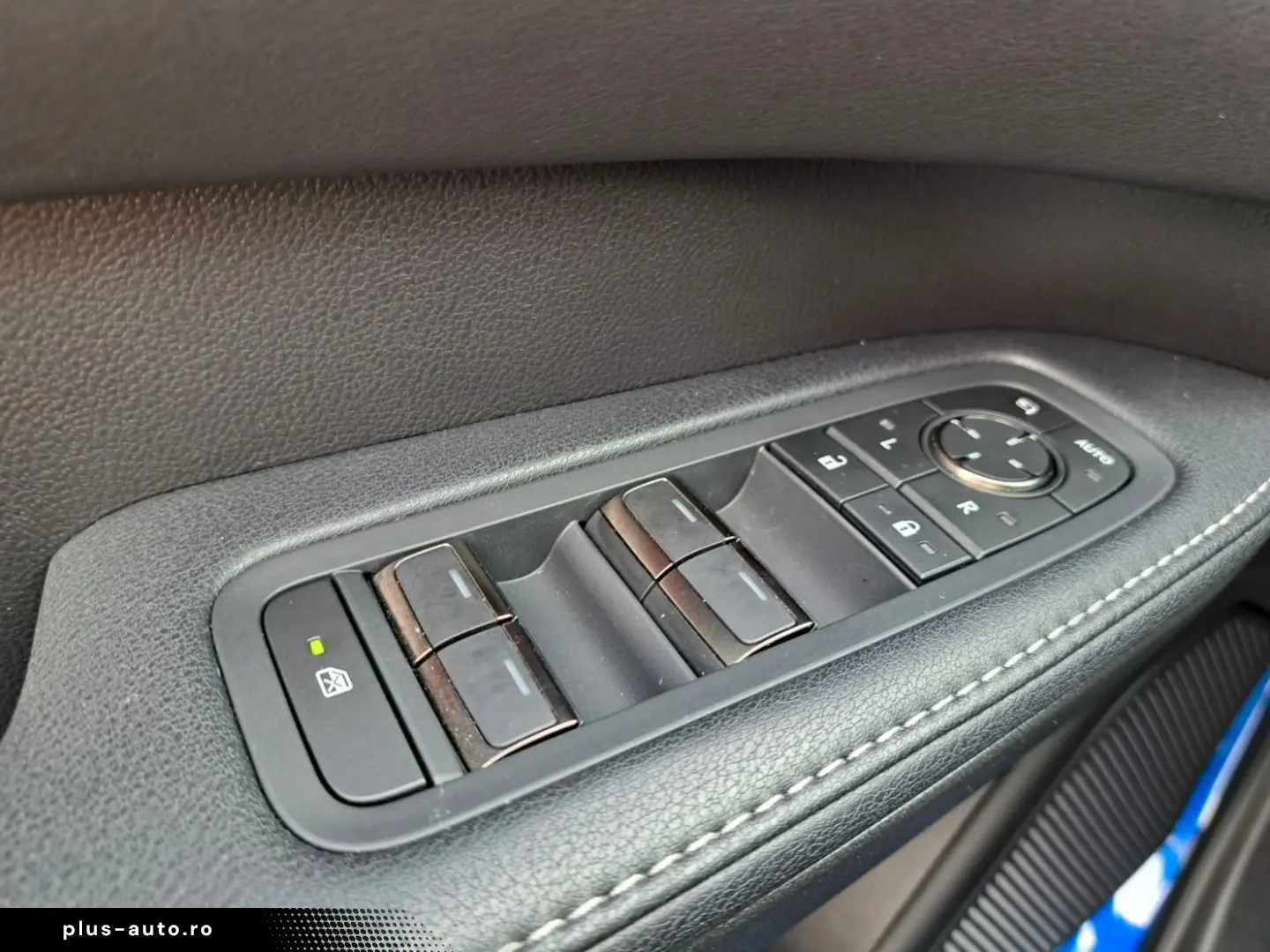 LEXUS RX 500h F-Sport Performance   Pano