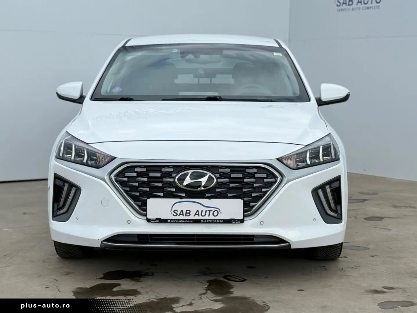 Hyundai IONIQ
