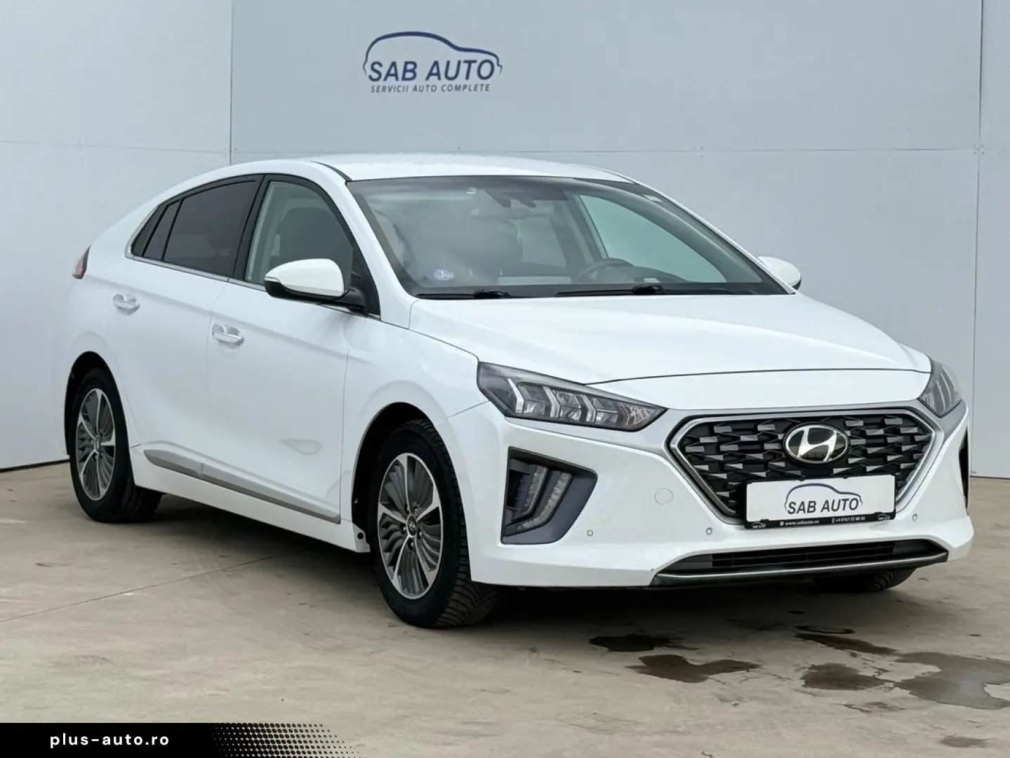 Hyundai IONIQ