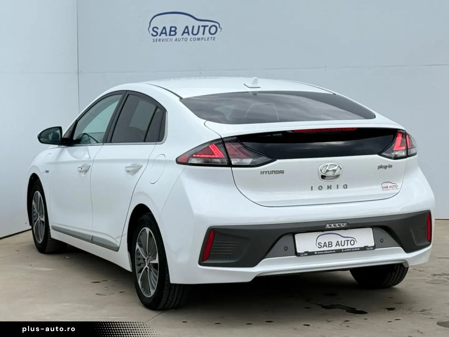 Hyundai IONIQ