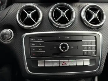 Mercedes-benz A-200