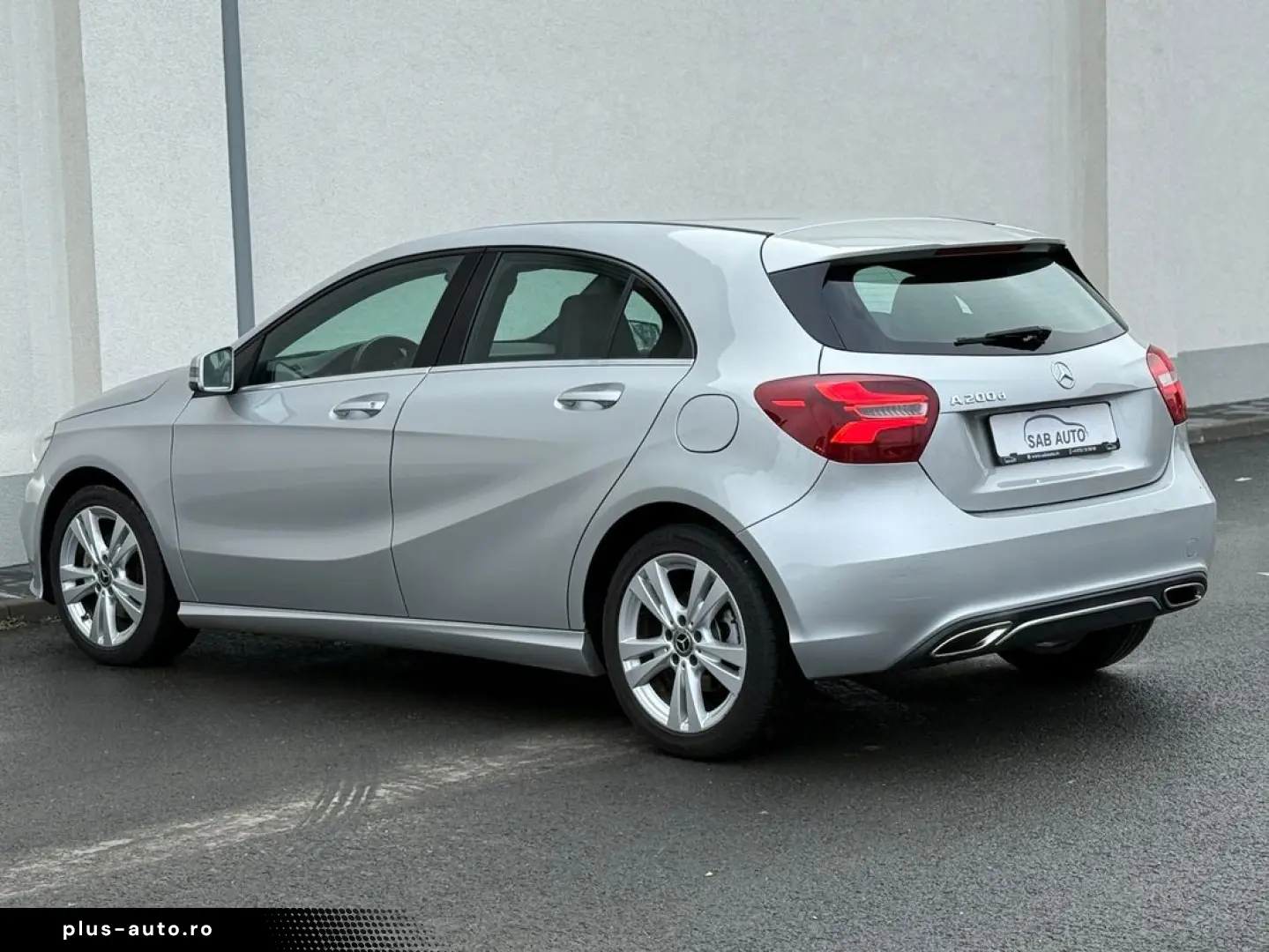 Mercedes-benz A-200