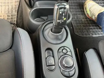 Mini JOHN-COOPER-WORKS