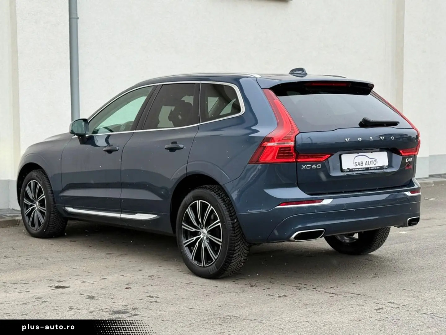 Volvo XC-60