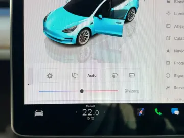 Tesla MODEL-3