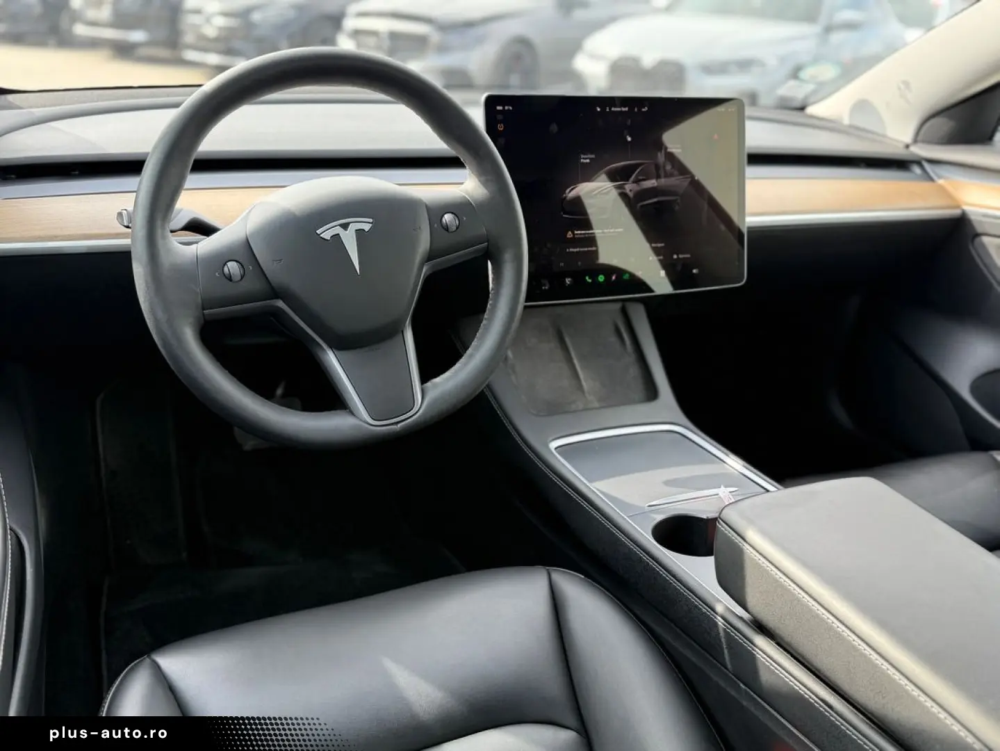 Tesla MODEL-3