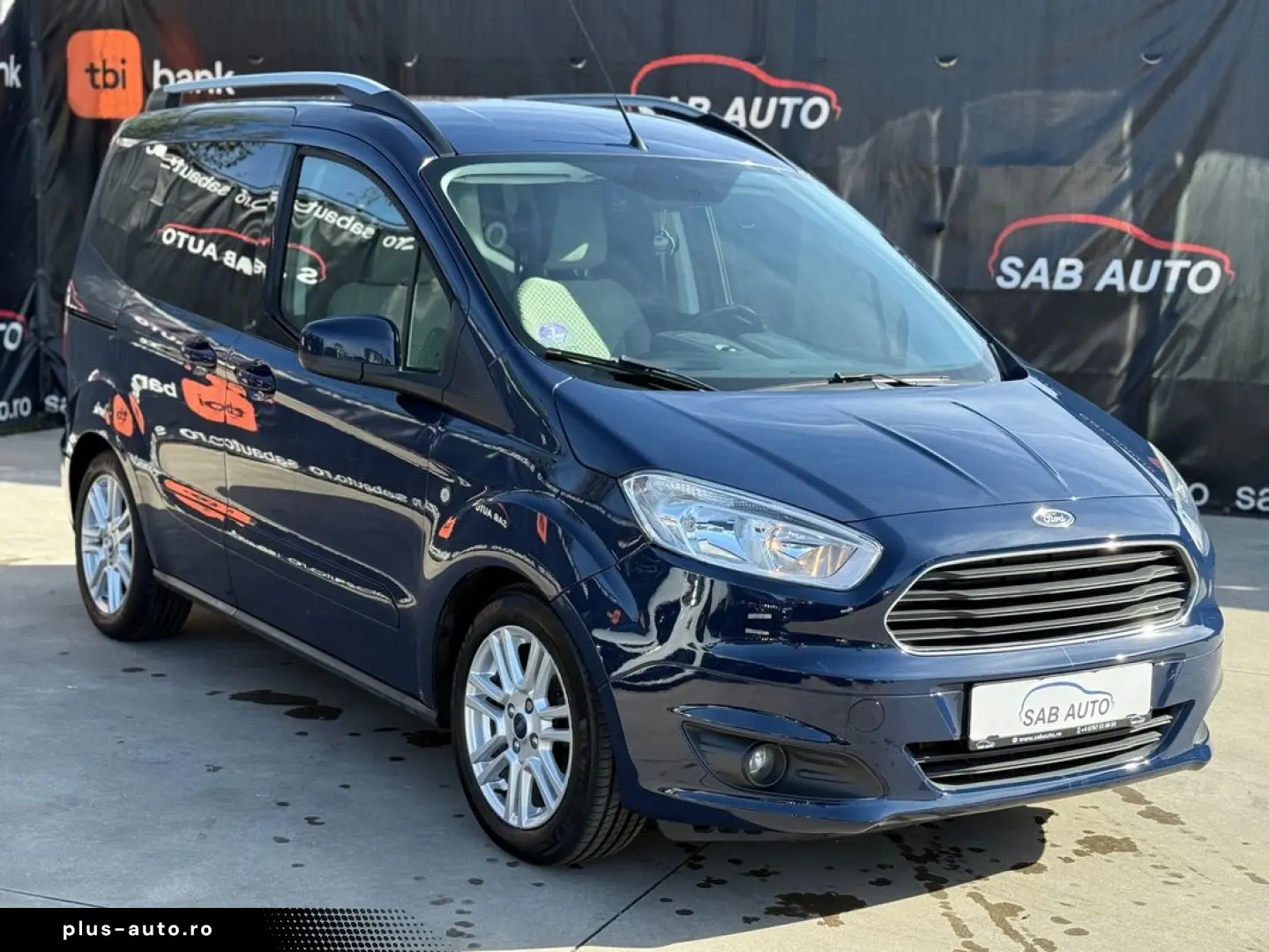 Ford TOURNEO-COURIER