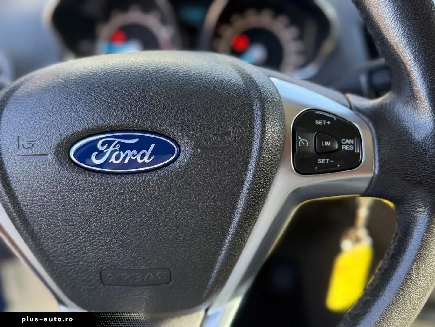 Ford TOURNEO-COURIER